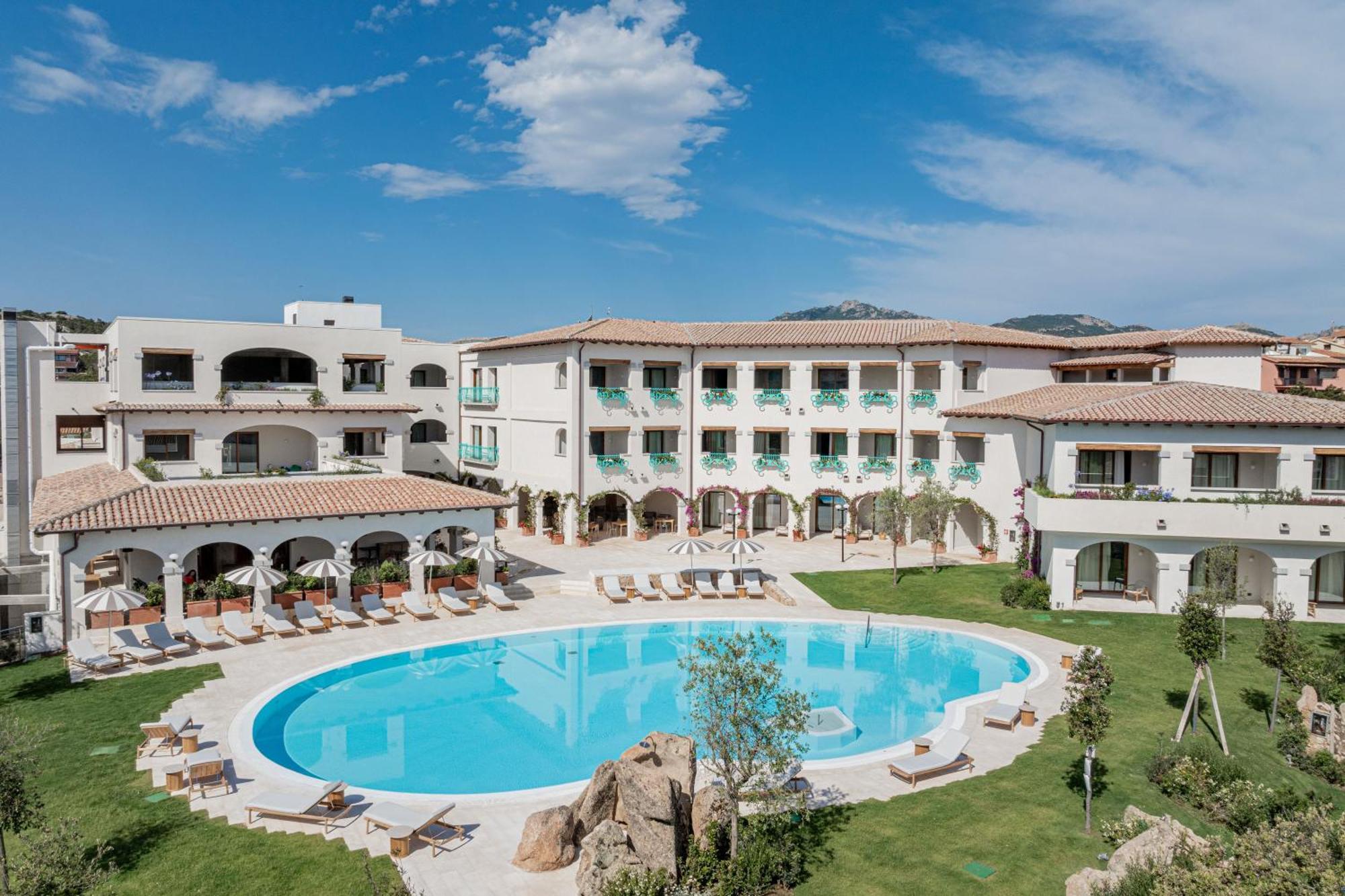 Hotel Sestante Porto Rotondo Esterno foto